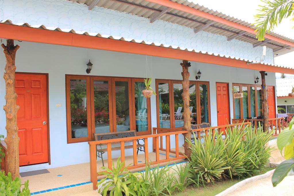 Phuket Muay Thai House Chalong Exterior photo
