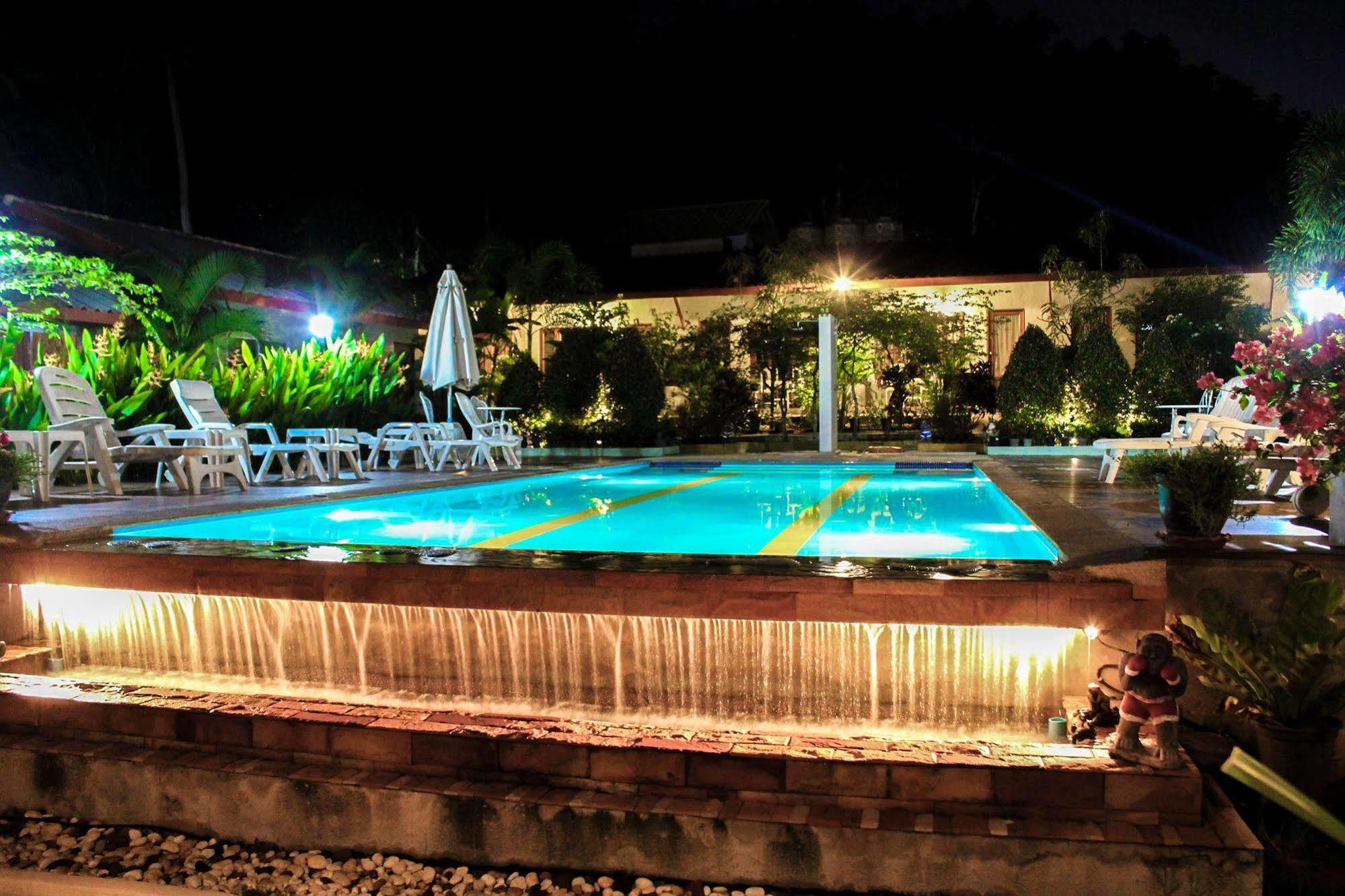 Phuket Muay Thai House Chalong Exterior photo